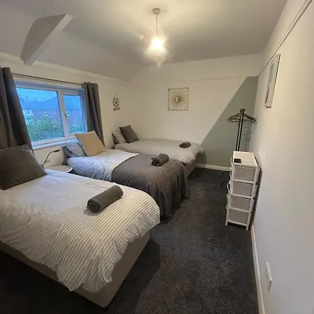 Apartamento Contractor Friendly Spacious 3 Bed With Private Parking Leeds (West Yorkshire)